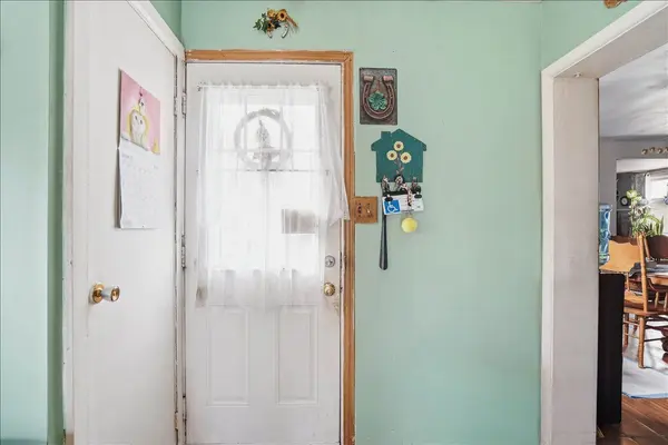 11 Consecon Main ST, Prince Edward County, ON K0K 1T0