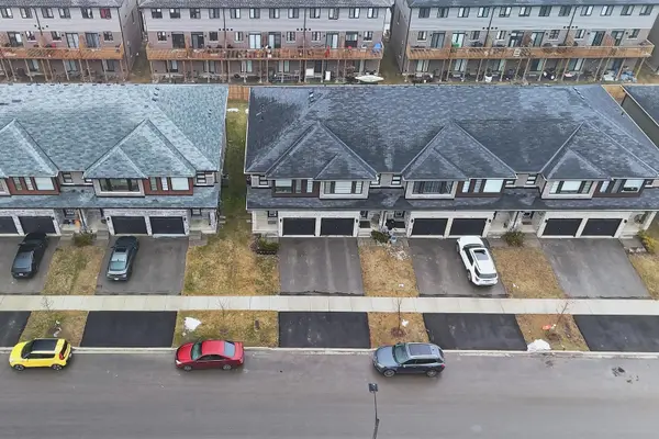 44 June Callwood WAY, Brantford, ON N3T 0T7