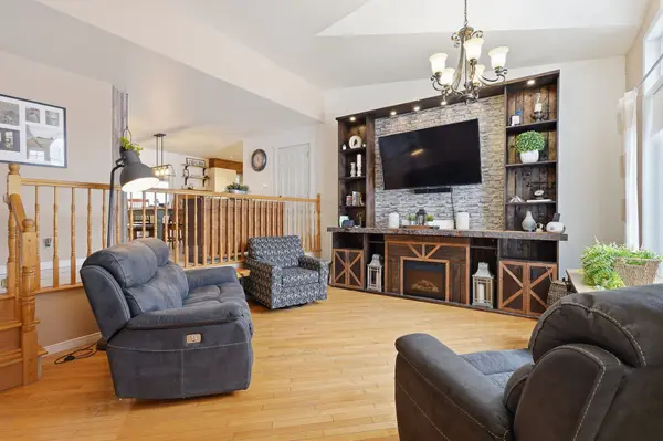 677 Ste Marie ST, Casselman, ON K0A 1M0