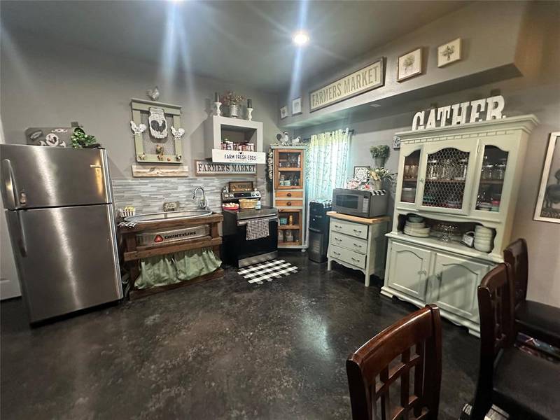 134 1112, Rio Vista, TX 76093