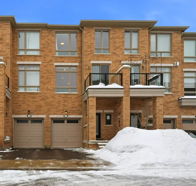 57 Drover CIR, Whitchurch-stouffville, ON L4A 7G4