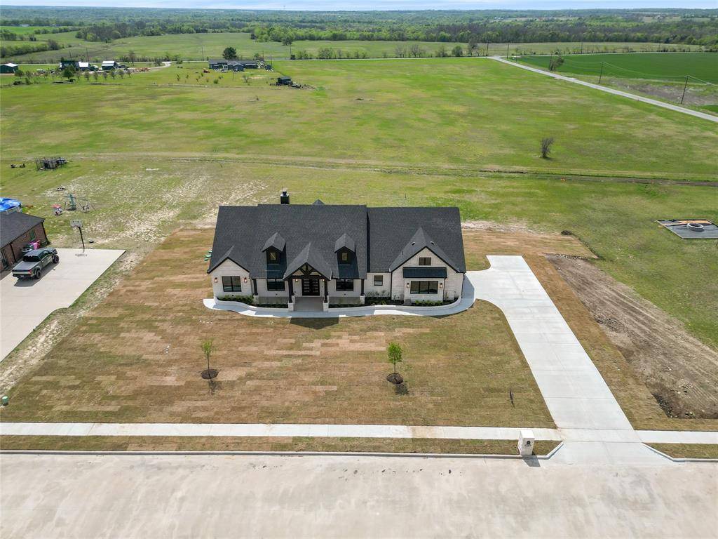 5306 Calle Drive, Sherman, TX 75092