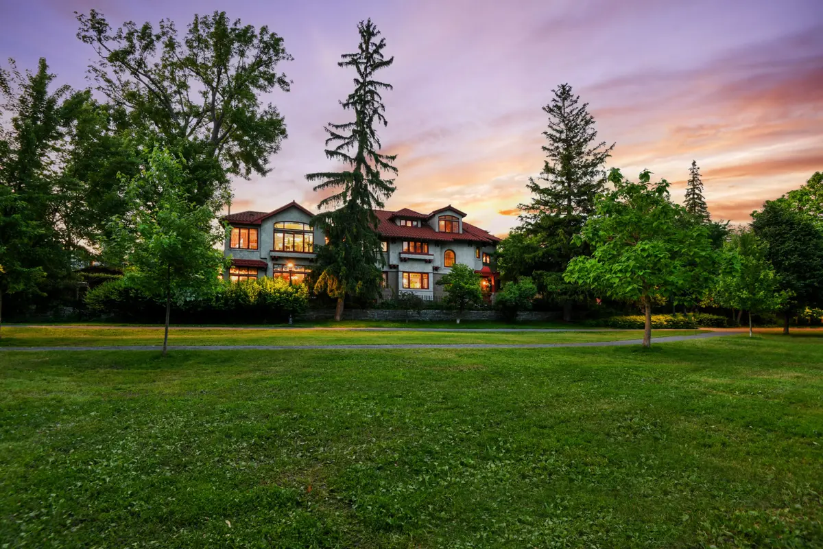 12 Allan PL, Glebe - Ottawa East And Area, ON K1S 3T1