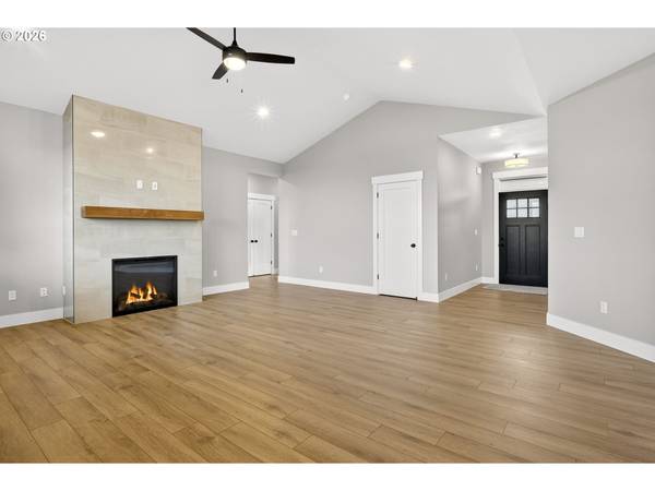 2842 NE JUSTUS AVE #29, Estacada, OR 97023