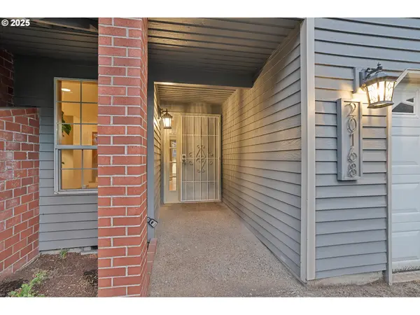 20168 SW TILLAMOOK CT, Tualatin, OR 97062