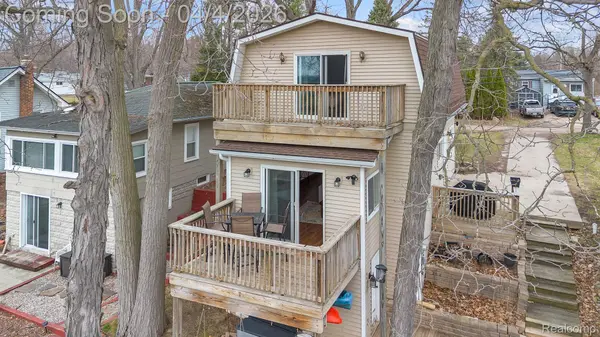 9473 Huron, Dexter Township, MI 48169