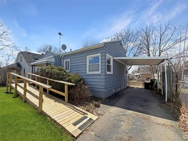 1034 Meida ST, Flint, MI 48532