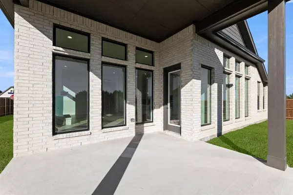 4802 Timberdrift Street, Midlothian, TX 76065