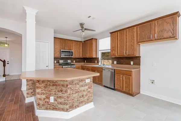 6913 Willow Crest Drive, Mckinney, TX 75070