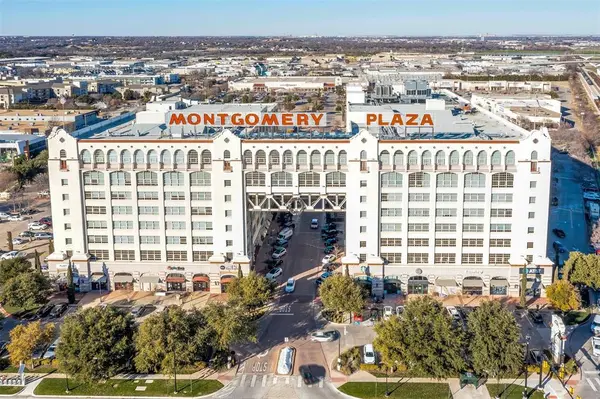 2600 W 7th Street #2452,  Fort Worth,  TX 76107