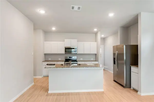 3137 Pecan Farm Lane, Fort Worth, TX 76140