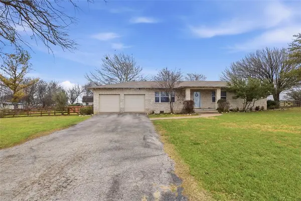 135 Hightower Street, Hillsboro, TX 76645