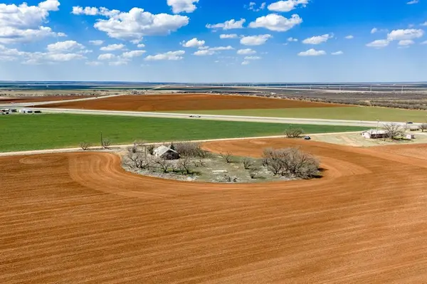 2706 County Road 299, Anson, TX 79501