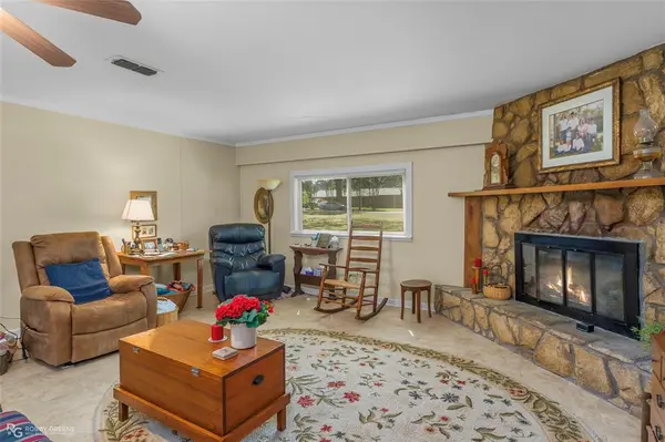 5650 Haywood Drive, Keithville, LA 71047