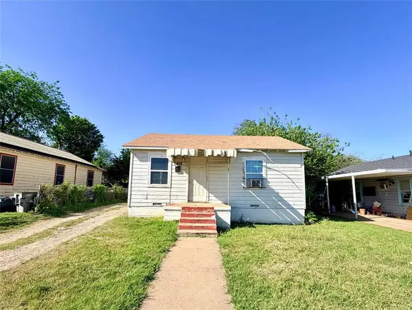 5408 Como Drive, Fort Worth, TX 76107