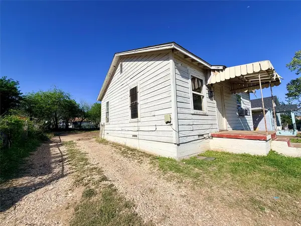 5408 Como Drive, Fort Worth, TX 76107