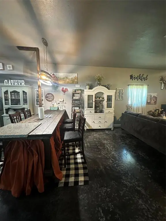 134 1112, Rio Vista, TX 76093