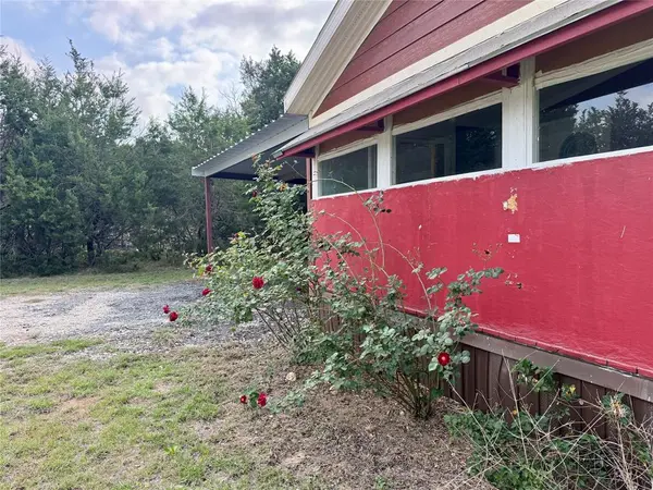 104 Cedar Way, Whitney, TX 76692