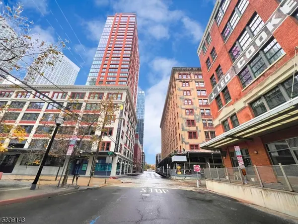 140 Bay St 4J #4J, Jersey City, NJ 07302