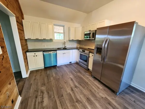 7 Raccoon Island Rd, Jefferson Twp., NJ 07849