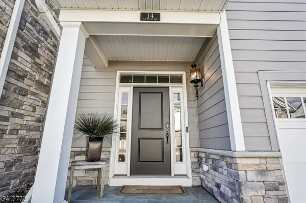 14 Chelsea Rd, Warren Twp., NJ 07059