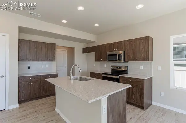 4984 Deer Haven VW, Colorado Springs, CO 80911