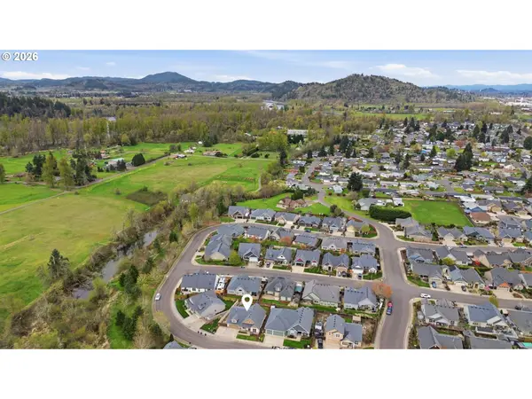 1264 S 41ST PL, Springfield, OR 97478