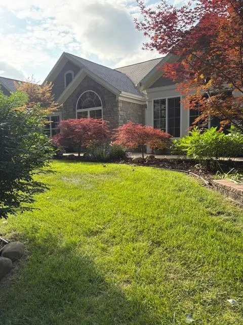 3061 Riverview LN, Sodus Twp, MI 49022