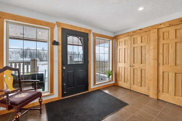 3-4535 Township Road 320, Rural Mountain View County, AB T0M 1X0