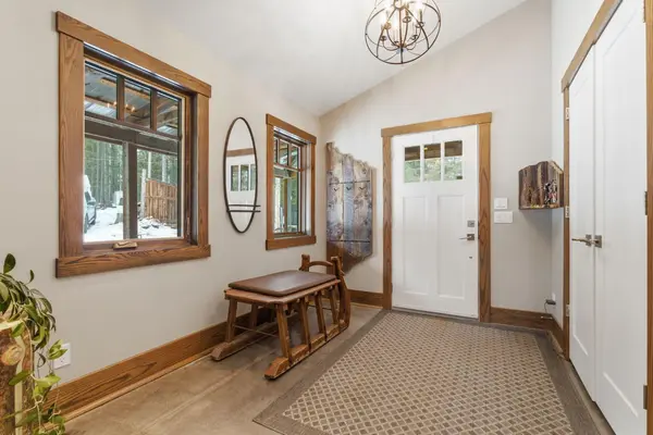 5443 Township Road 302, Rural Mountain View County, AB T0M 2E0