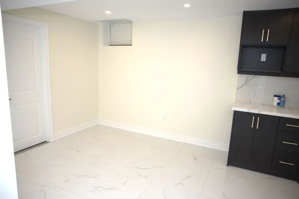 12 Hallam RD, Ajax, ON L0L 0L0