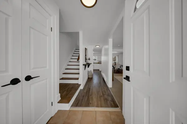 590 Talbot CT, Oshawa, ON L1J 2E8