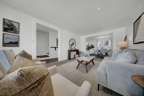 590 Talbot CT, Oshawa, ON L1J 2E8