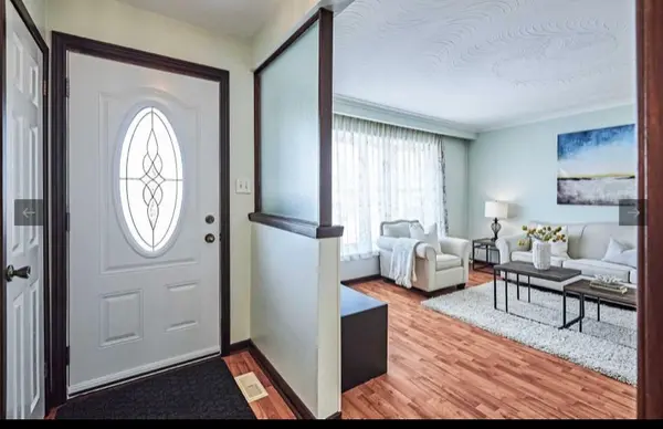 901 Crocus CRES, Whitby, ON L1N 2A8