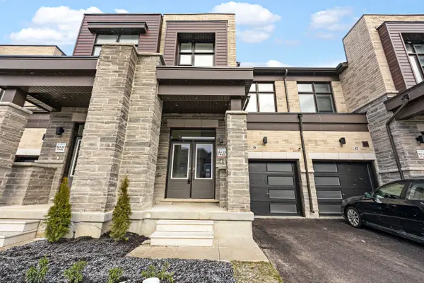38 Singhampton RD, Vaughan, ON L4H 3Z6