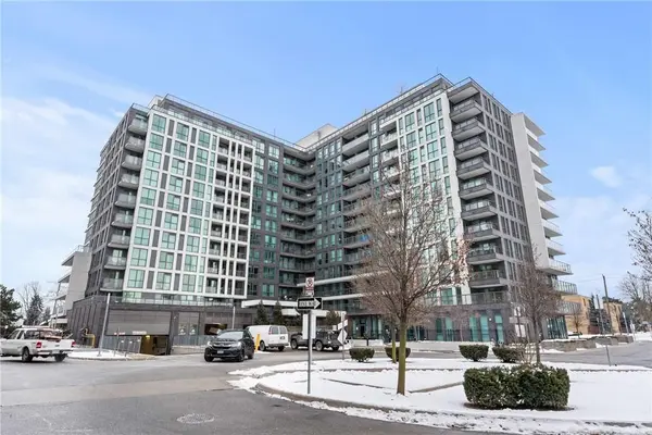 80 Esther Lorrie DR #104, Toronto W10, ON M9W 0C6