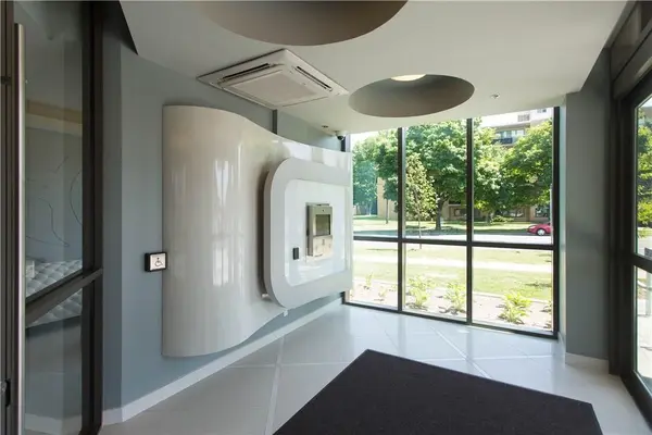 80 Esther Lorrie DR #104, Toronto W10, ON M9W 0C6