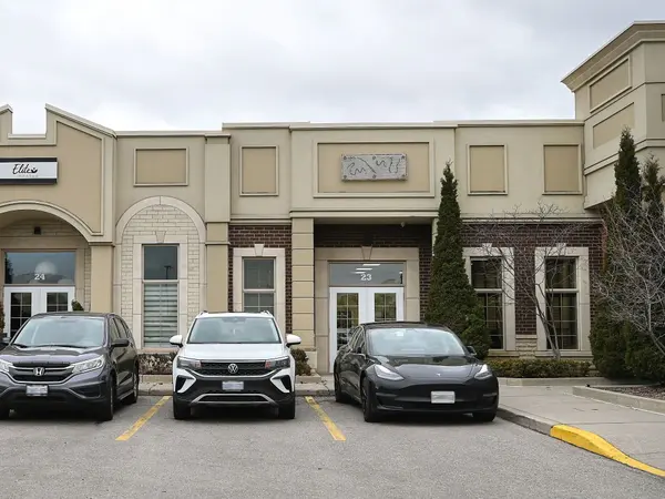 1525 Cornwall RD #23, Oakville, ON L6J 0B2