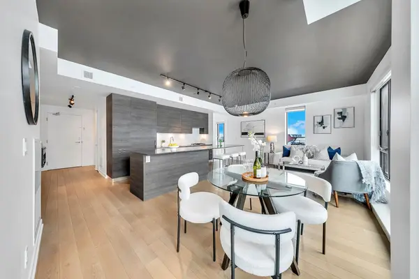 530 Indian GRV #613, Toronto W02, ON M6P 0B3