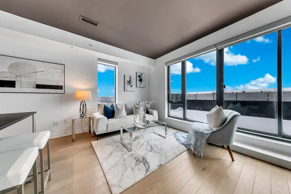 530 Indian GRV #613, Toronto W02, ON M6P 0B3