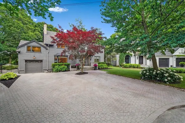 1100 Cedar Grove BLVD, Oakville, ON L6J 2C4