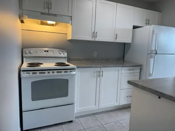 1103 jalna BLVD #202, London South, ON N6E 2W8