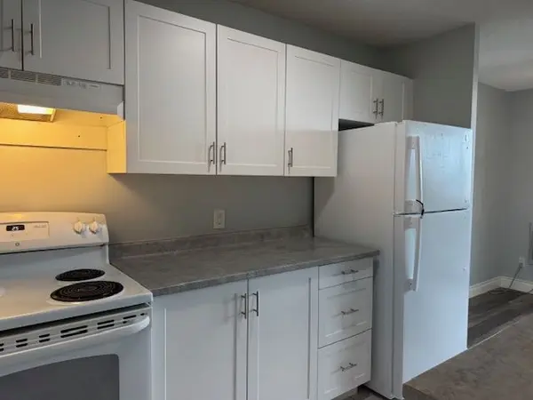 1103 jalna BLVD #202, London South, ON N6E 2W8