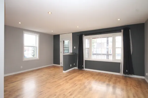 74 McGonigal ST W, Arnprior, ON K7S 2R8