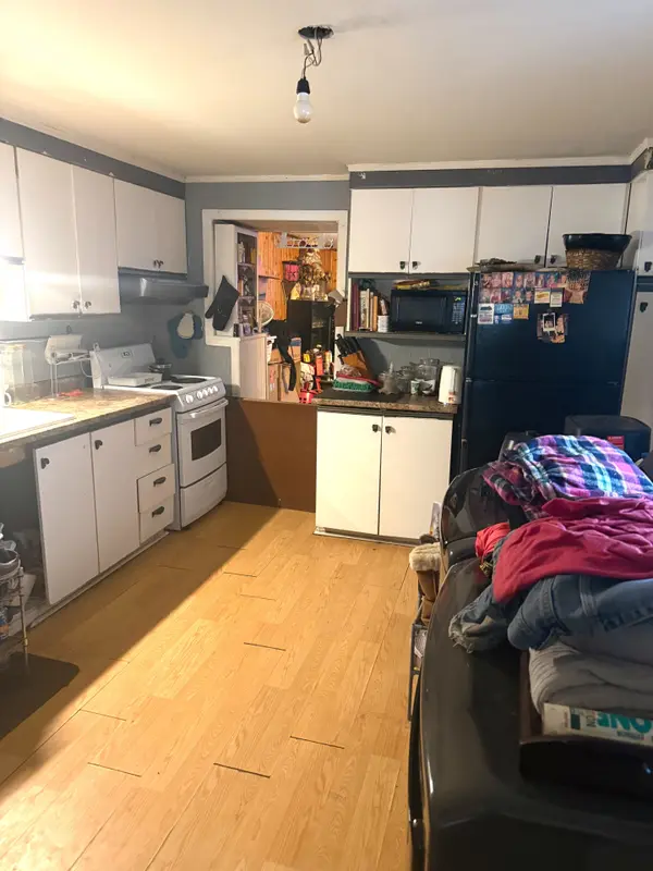 76 Louis ST, Brockville, ON K6V 4H6