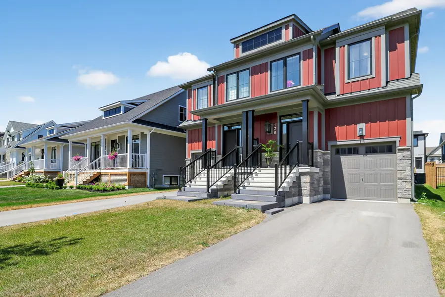 130 Courtland ST, Blue Mountains, ON L9Y 5L8