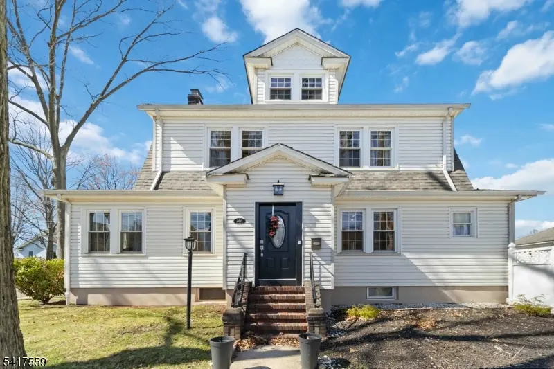 401 Woodland Ave, Roselle Park Boro, NJ 07204