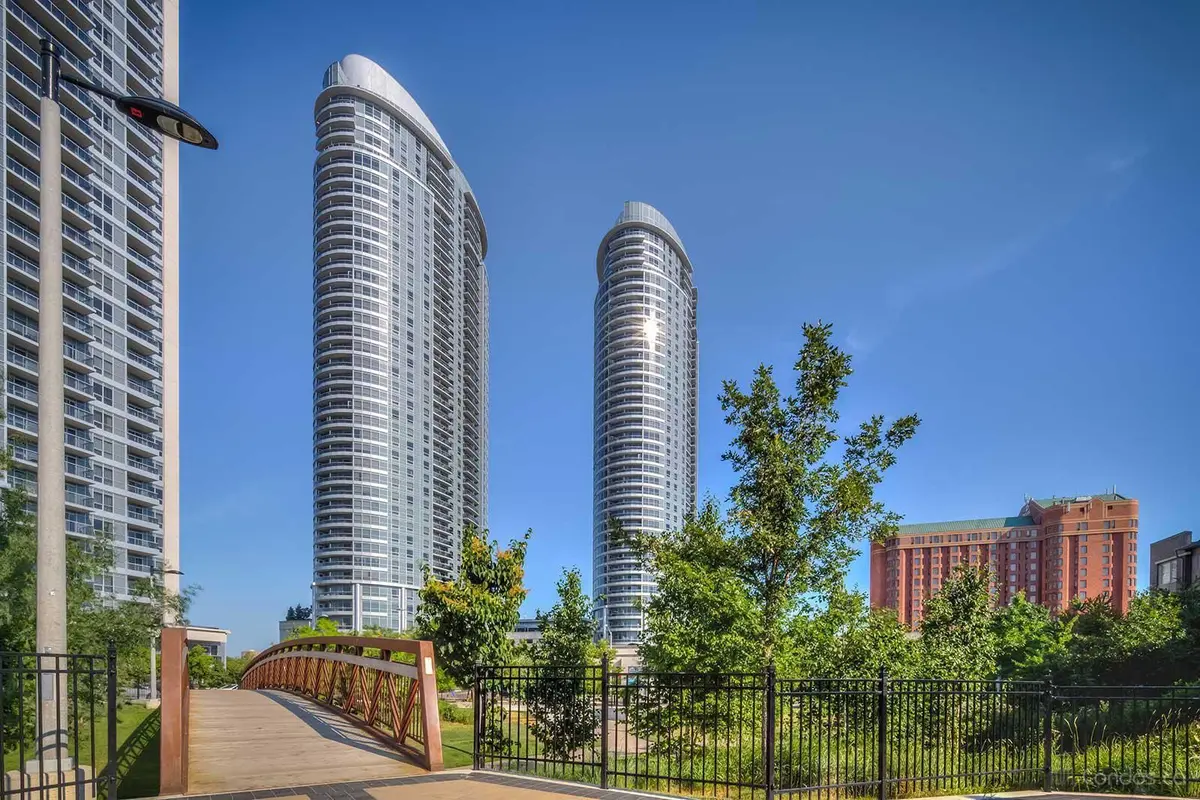 125 Village Green SQ #2507, Toronto E07, ON M1S 0G3