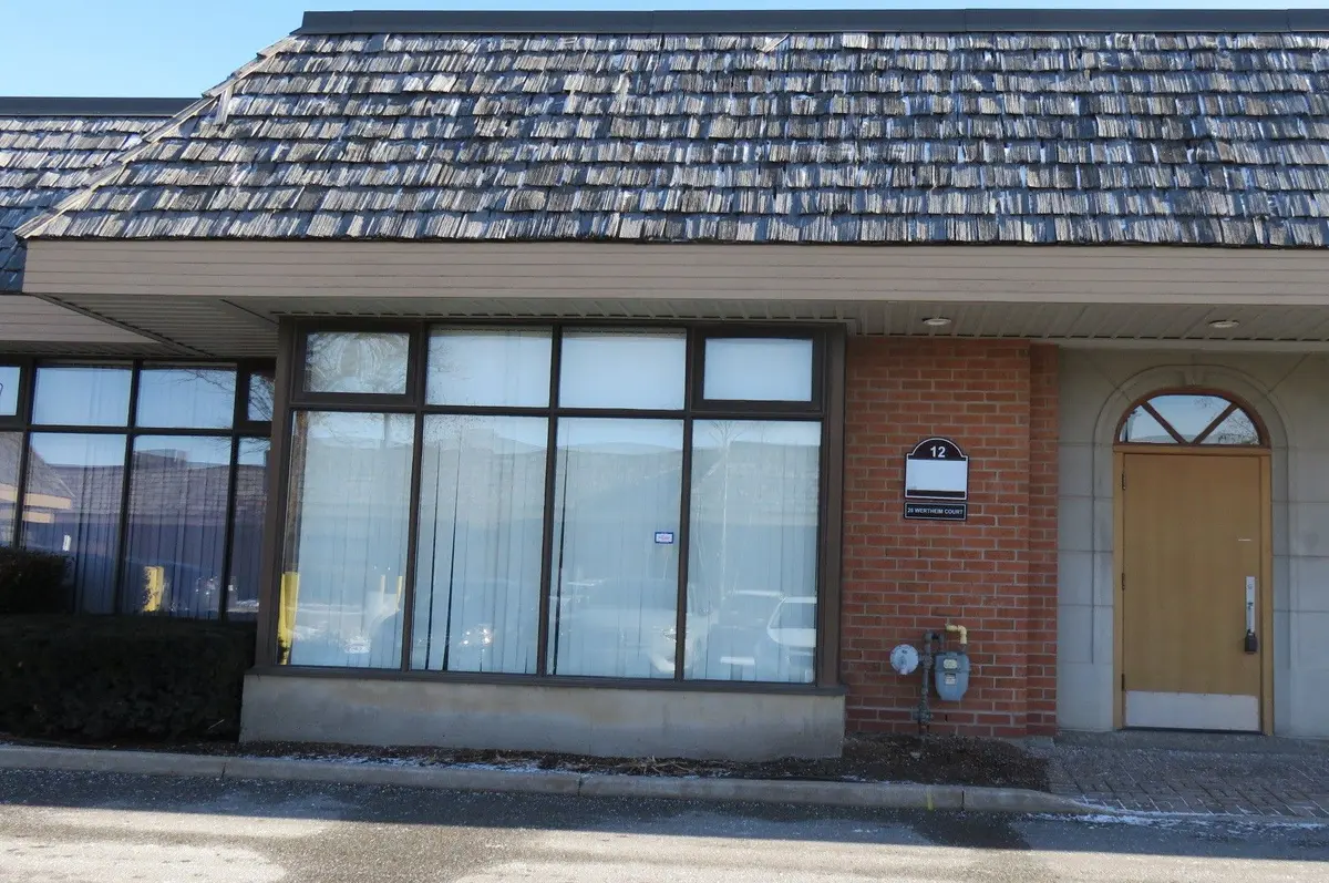 20 Wertheim CT #12, Richmond Hill, ON L4B 3A8