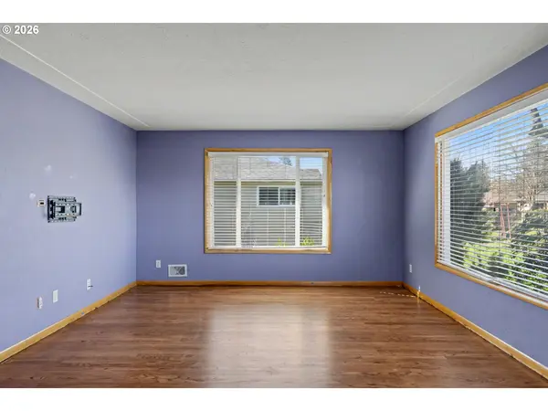 4724 FIR DELL DR, Salem, OR 97302